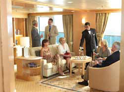 Cruises Around The World Cunard Cruise Queen Mary 2 qm 2 Q1 Queens Grill Stateroom