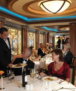 Cruises Around The World Cunard Cruise Queen Mary 2 qm 2 Queens Grill Restaurant