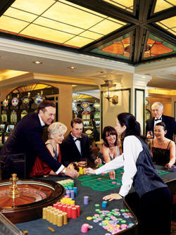 Cruises Around The World Cunard Cruise Queen Mary 2 qm 2 Empire Casino