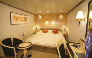 Cunard Queen Mary 2 Deck 10 Cruise Itinerary luxury cruise information